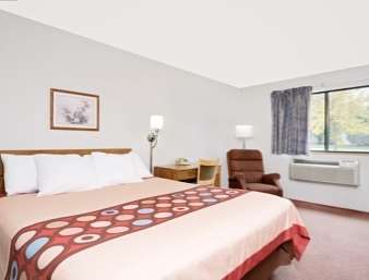 Super 8 By Wyndham Long Prairie Motel Room photo